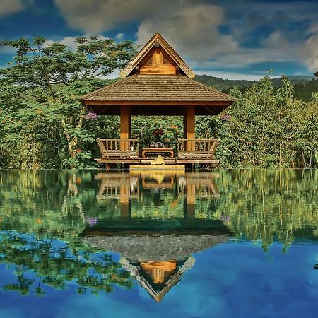 Howie'S Homestay Mae Rim Eksteriør bilde